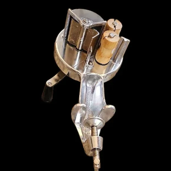 Vintage  VillaWare Cavatelli Maker Dumplings Gnocchi Beebo 5300 original box - Picture 16 of 16